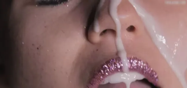 Miley Cyrus OnlyFans Leaked Free Thumbnail Picture - #Zv3PpdaBUu