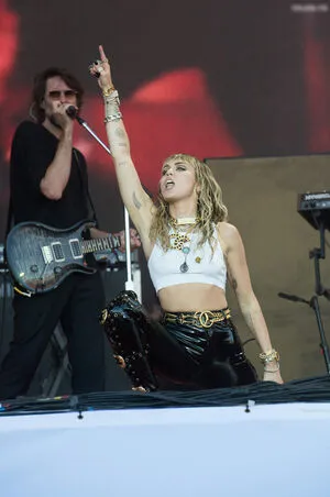 Miley Cyrus OnlyFans Leaked Free Thumbnail Picture - #aLPpWkSNQk