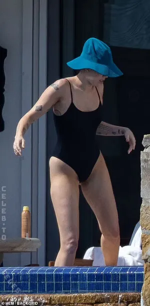 Miley Cyrus OnlyFans Leaked Free Thumbnail Picture - #aczK8Iyz5m