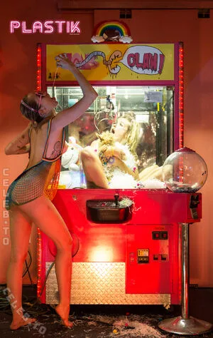 Miley Cyrus OnlyFans Leaked Free Thumbnail Picture - #bHlSnx5Mtn