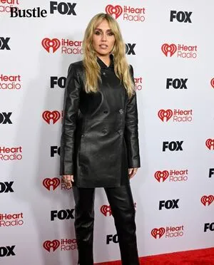 Miley Cyrus OnlyFans Leaked Free Thumbnail Picture - #baxVPy46Ra