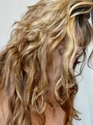 Miley Cyrus OnlyFans Leaked Free Thumbnail Picture - #cfzpR5Q1oB