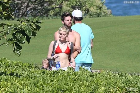 Miley Cyrus OnlyFans Leaked Free Thumbnail Picture - #dFgDCe0uSQ