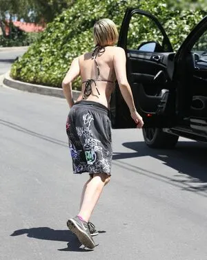 Miley Cyrus OnlyFans Leaked Free Thumbnail Picture - #dLlqYdeWNb
