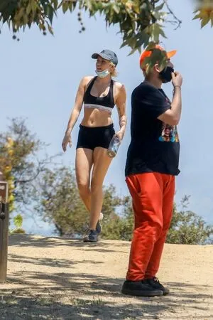 Miley Cyrus OnlyFans Leaked Free Thumbnail Picture - #diUYsWooZA