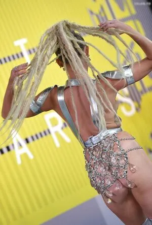 Miley Cyrus OnlyFans Leaked Free Thumbnail Picture - #dyzjUz5sl4