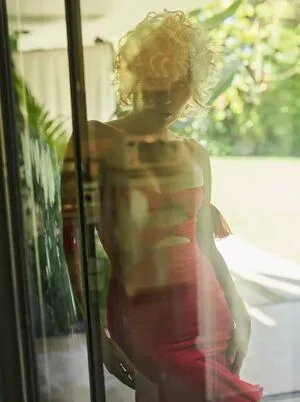 Miley Cyrus OnlyFans Leaked Free Thumbnail Picture - #eGdxUXCUIN