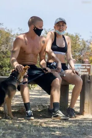 Miley Cyrus OnlyFans Leaked Free Thumbnail Picture - #hrxlfmTmyt