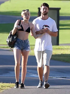 Miley Cyrus OnlyFans Leaked Free Thumbnail Picture - #kWBgC98Sph
