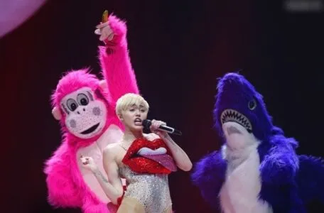Miley Cyrus OnlyFans Leaked Free Thumbnail Picture - #n5eh7ryDvn