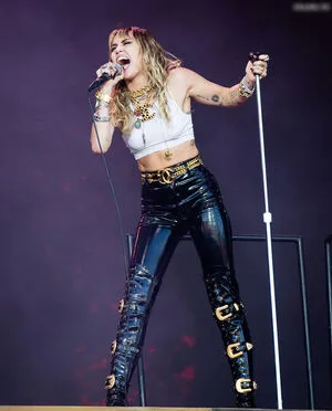 Miley Cyrus OnlyFans Leaked Free Thumbnail Picture - #nqQpfKc1Y9