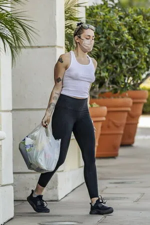 Miley Cyrus OnlyFans Leaked Free Thumbnail Picture - #oieSUUPfpd