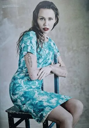 Miley Cyrus OnlyFans Leaked Free Thumbnail Picture - #p3fzGBP6iJ