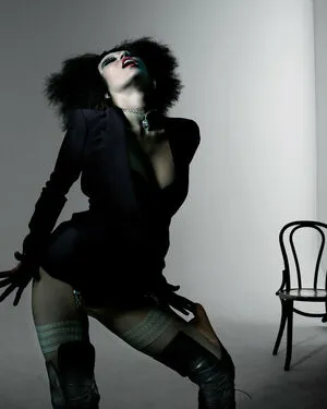 Miley Cyrus OnlyFans Leaked Free Thumbnail Picture - #q1pk63HZ3j