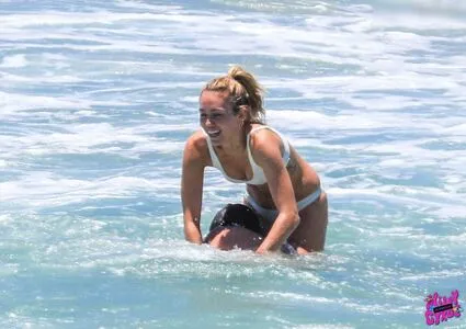Miley Cyrus OnlyFans Leaked Free Thumbnail Picture - #q5ZMwwwD3y