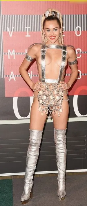Miley Cyrus OnlyFans Leaked Free Thumbnail Picture - #qGRqrq1eLr