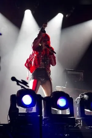 Miley Cyrus OnlyFans Leaked Free Thumbnail Picture - #rbmXSX2g65