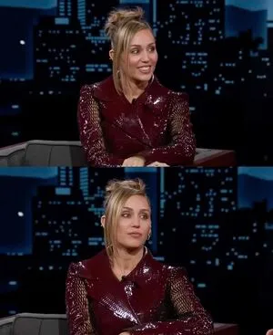 Miley Cyrus OnlyFans Leaked Free Thumbnail Picture - #rg5IE4vJfb
