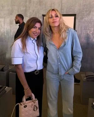 Miley Cyrus OnlyFans Leaked Free Thumbnail Picture - #siNxAvctNp