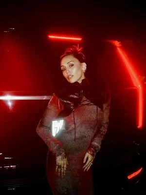 Miley Cyrus OnlyFans Leaked Free Thumbnail Picture - #xvmO2uMHax