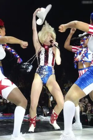 Miley Cyrus OnlyFans Leaked Free Thumbnail Picture - #xz5WKQolmm