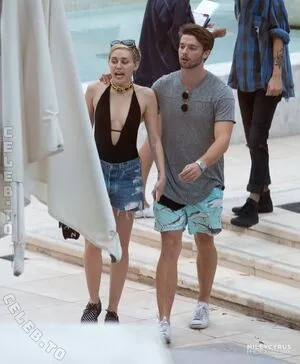 Miley Cyrus OnlyFans Leaked Free Thumbnail Picture - #yI9cRhwzue