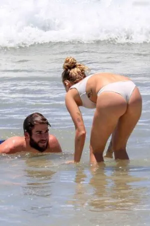 Miley Cyrus OnlyFans Leaked Free Thumbnail Picture - #zDOxvFQLqq