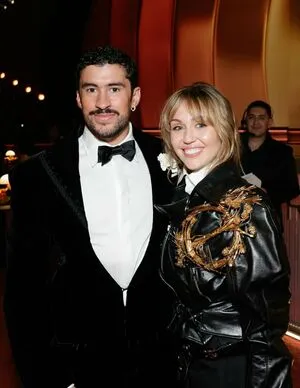 Miley Cyrus OnlyFans Leaked Free Thumbnail Picture - #zZ3uWXxdDA