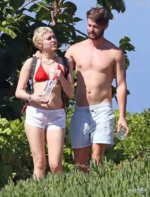 Miley Cyrus OnlyFans Leaked Free Thumbnail Picture - #zt7spHvYkD