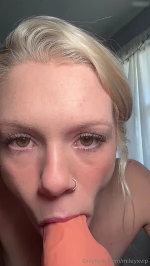 Miley OnlyFans Leaked Free Thumbnail Picture - #pb9RKrNtSw