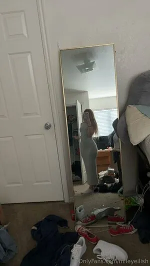 Mileyeilish OnlyFans Leaked Free Thumbnail Picture - #0GBwMnB7wR