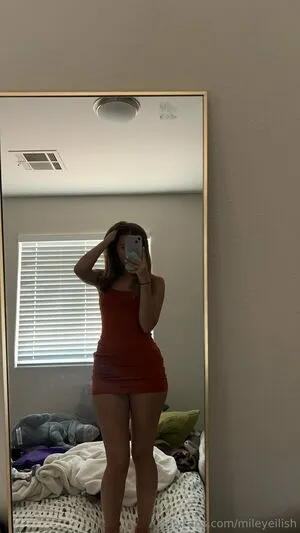 Mileyeilish OnlyFans Leaked Free Thumbnail Picture - #CR8jDdMTIB