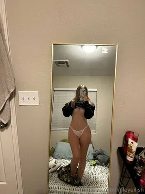 Mileyeilish OnlyFans Leaked Free Thumbnail Picture - #DIz6pXImv7