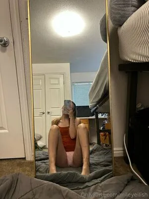 Mileyeilish OnlyFans Leaked Free Thumbnail Picture - #MTDbWcyLS4