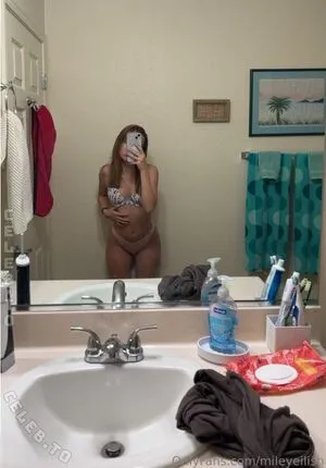 Mileyeilish OnlyFans Leaked Free Thumbnail Picture - #WVmQux4HWA