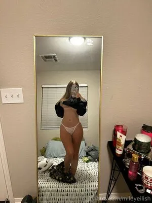 Mileyeilish OnlyFans Leaked Free Thumbnail Picture - #XFDk6sLhqp