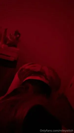 Mileyeilish OnlyFans Leaked Free Thumbnail Picture - #TuHTiXw7vP