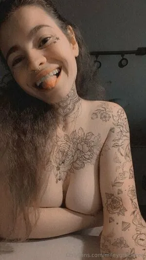 Mileygracefree OnlyFans Leaked Free Thumbnail Picture - #XbMESDKHfF