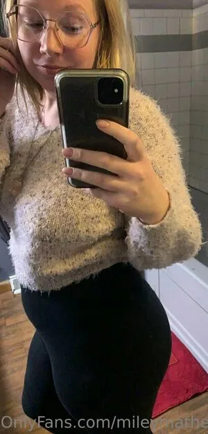Mileymathers OnlyFans Leaked Free Thumbnail Picture - #4JDvbjtM0A