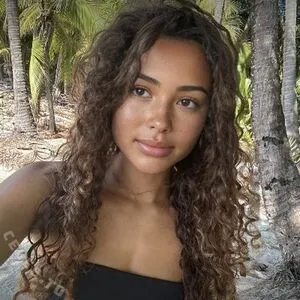 Mileyreyes OnlyFans Leaked Free Thumbnail Picture - #nA1X03WOtW