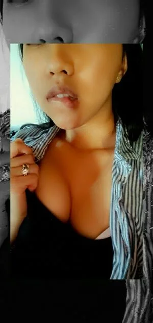 Milf Vlee OnlyFans Leaked Free Thumbnail Picture - #Af5GL4VSIW