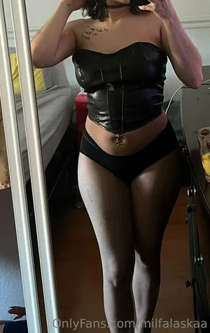 Milfalaskaa OnlyFans Leaked Free Thumbnail Picture - #bjPugf18t4