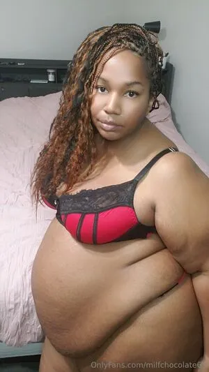 Milfchocolate69 OnlyFans Leaked Free Thumbnail Picture - #MeMGRiEWdV