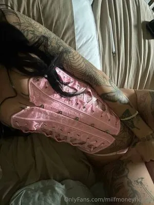 Milfmoneyhoney OnlyFans Leaked Free Thumbnail Picture - #30bFf50Wgt