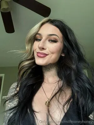 Milfmoneyhoney OnlyFans Leaked Free Thumbnail Picture - #OCdEa8NEYR