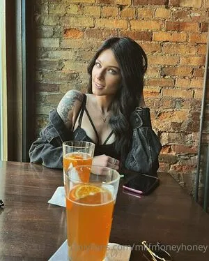 Milfmoneyhoney OnlyFans Leaked Free Thumbnail Picture - #Yo26RqPwiT
