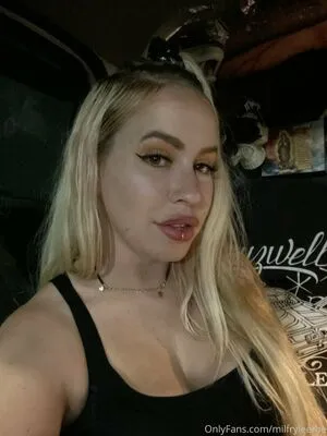 Milfryleerae OnlyFans Leaked Free Thumbnail Picture - #gTlGPYDJ1P