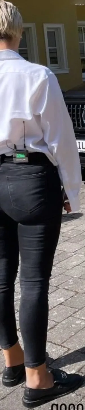 Milica Denise Umicevic OnlyFans Leaked Free Thumbnail Picture - #IvqyUAR1Hx