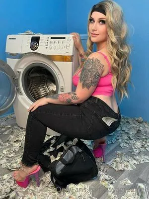 Milk Lady OnlyFans Leaked Free Thumbnail Picture - #1UguYOsBXf