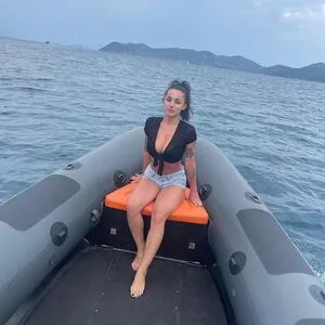 Milk Seyh Deniz Eri Ddenizeriss OnlyFans Leaked Free Thumbnail Picture - #IF4a0oipN2
